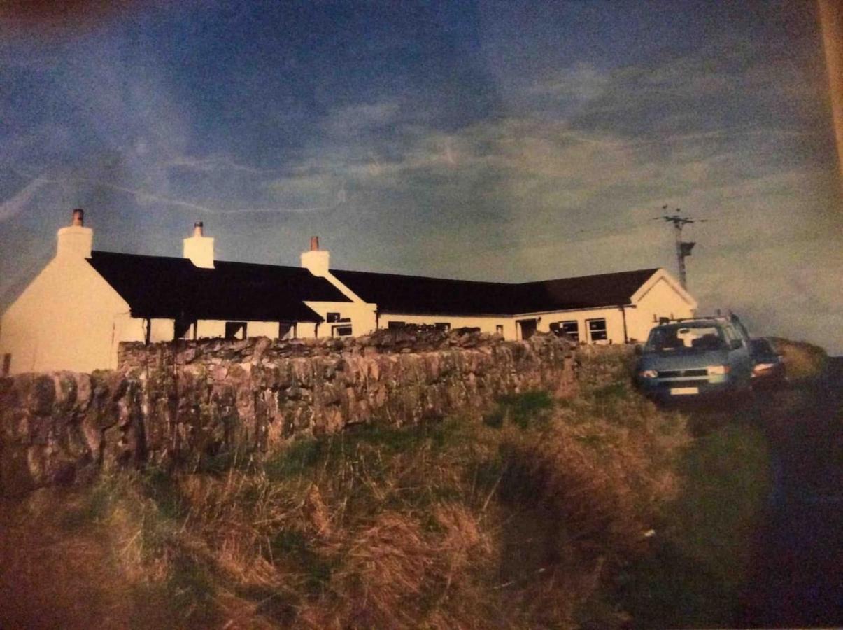 Quaint And Quirky Former Crofters Cottage In Port Ellen Exterior photo