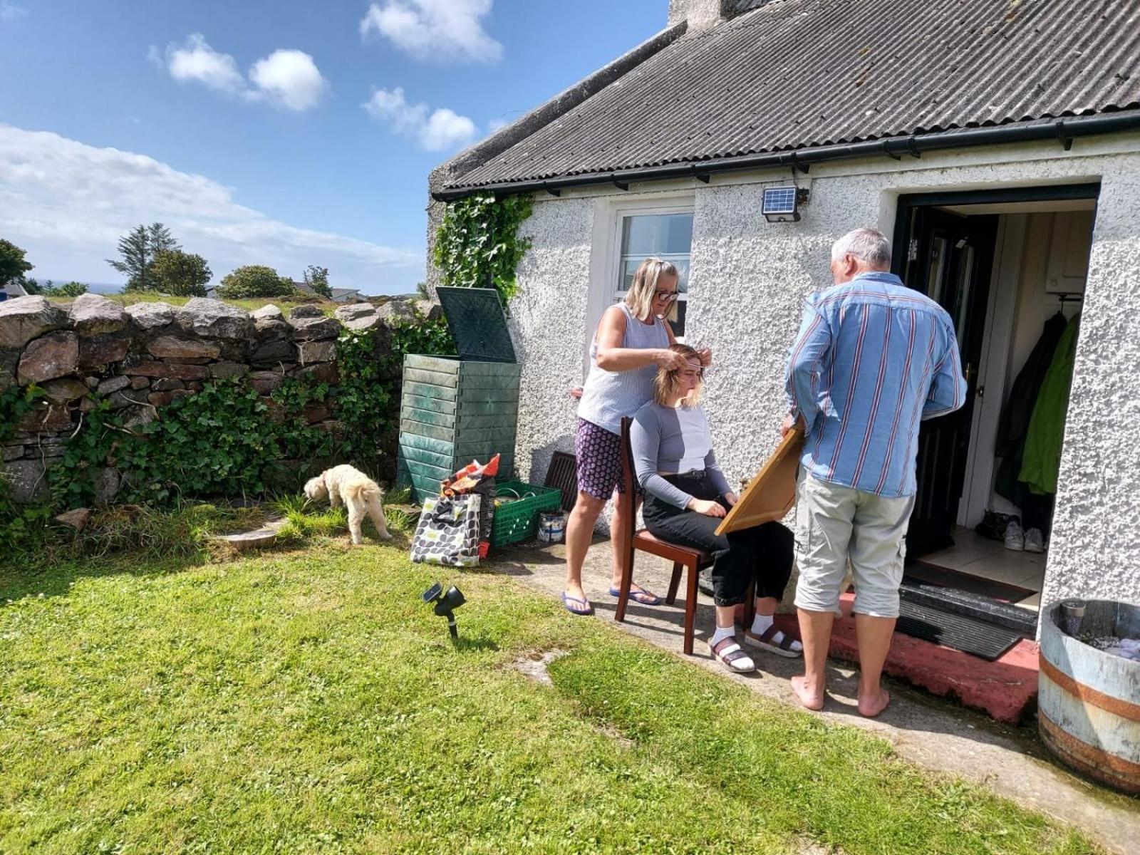 Quaint And Quirky Former Crofters Cottage In Port Ellen Exterior photo